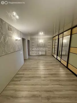 2-комнатная квартира: Омск, 2-я Совхозная улица, 11/1 (85 м)