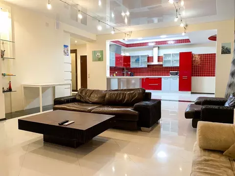 3-к кв. Татарстан, Казань ул. Тельмана, 13 (166.0 м)