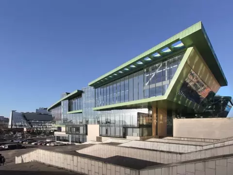 Торговая площадь в Москва Олимпийский просп., 16с5 (131 м)