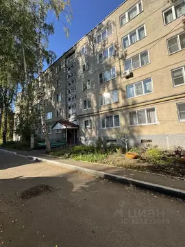 2-к кв. Мордовия, Саранск просп. 50 лет Октября, 52 (47.2 м)