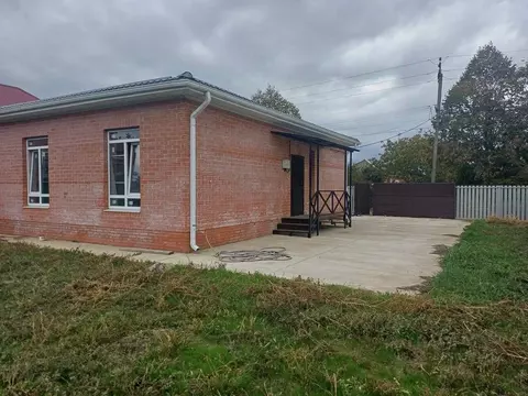 Дом в Краснодарский край, Динской район, Пластуновское с/пос, ...