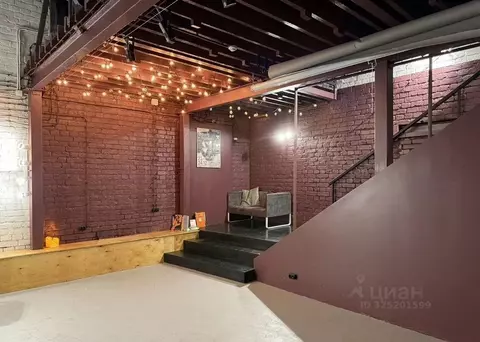 Помещение свободного назначения в Москва Берсеневская наб., 6С4 (70 м)