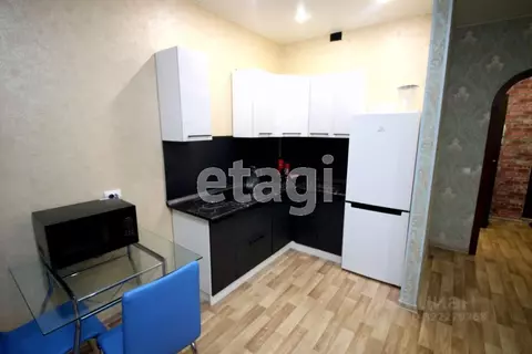 Студия Тюменская область, Тюмень ул. Тимофея Чаркова, 81к2 (29.0 м)