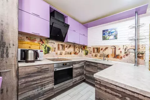 3-к кв. Санкт-Петербург ул. Маршала Казакова, 44к2 (76.7 м)