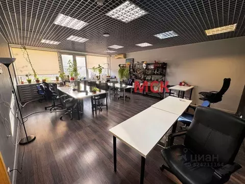 Офис в Москва 1-я Брестская ул., 35 (236 м)