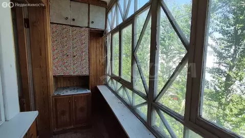 3-комнатная квартира: Тюмень, улица Ватутина, 30 (58.5 м)