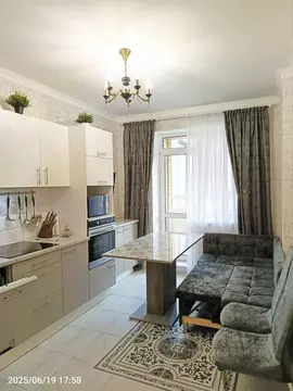 1-к кв. Санкт-Петербург пос. Парголово, Заречная ул., 10 (35.0 м)