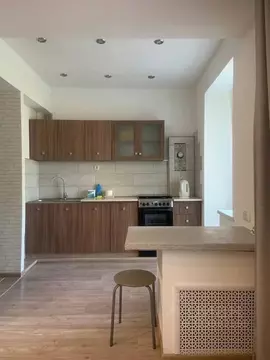 Студия Крым, Феодосия ул. Революционная, 15 (25.0 м)