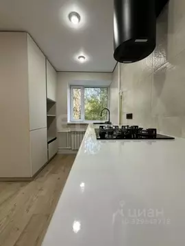 3-к кв. Татарстан, Альметьевск ул. Гафиатуллина, 2 (60.0 м)