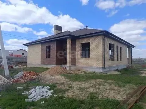 Дом в Волгоградская область, Городищенский район, Орловское с/пос, с. ...