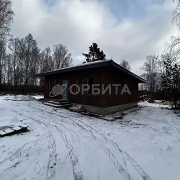 Дом в Тюменская область, Тюменский муниципальный округ, с. Перевалово ...