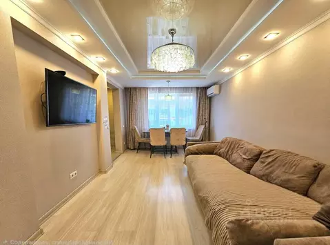 3-к кв. Краснодарский край, Сочи ул. Макаренко, 3 (72.0 м)