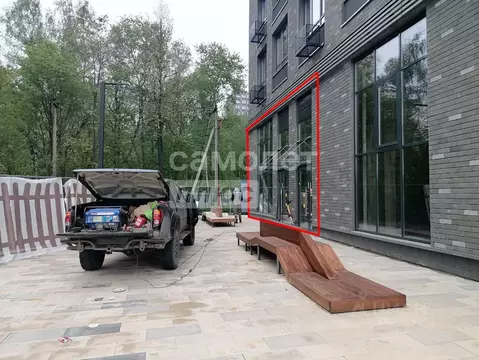 Торговая площадь в Москва Скандинавия жилой комплекс, ул. Эдварда ...