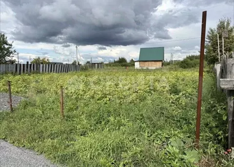 Участок в Тюменская область, Тюменский муниципальный округ, пос. ...