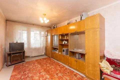 2-к кв. Оренбургская область, Оренбург ул. Кима, 6 (50.3 м)