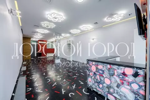 Торговая площадь в Москва Нахимовский просп., 40 (82 м)