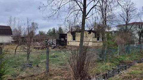 Дом в Ленинградская область, Тосненский район, Ульяновское городское ...