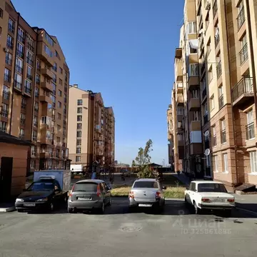 3-к кв. Северная Осетия, Владикавказ ул. Астана Кесаева, 42 (85.0 м)