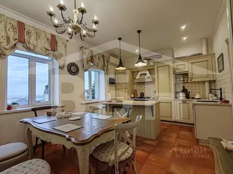 3-к кв. Воронежская область, Воронеж ул. Декабристов, 32 (137.0 м)