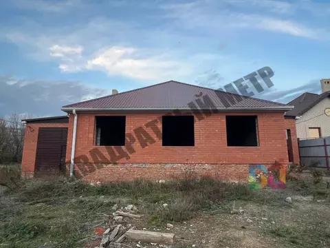 Дом в Калмыкия, Элиста ул. Лувсана Шарапа Тепкина, 1А (168 м)