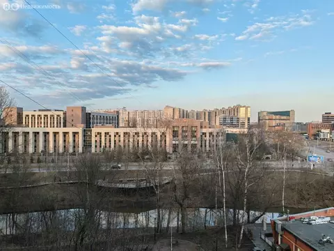 1к в 8-комнатной квартире (13 м)