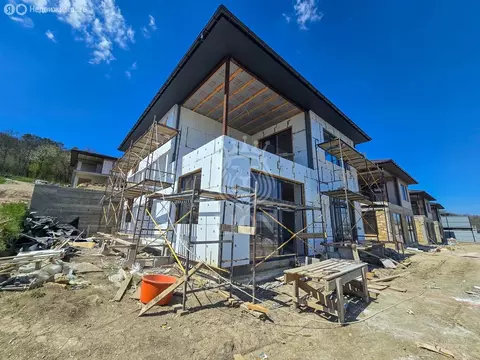 Дом в Добровское сельское поселение, село Краснолесье, Урожайная ...