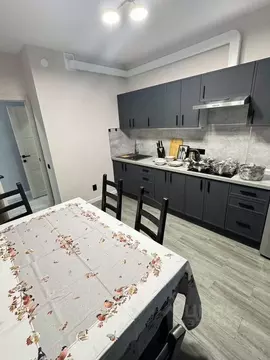 2-к кв. Самарская область, Самара просп. Карла Маркса, 32 (60.0 м)