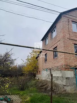 Дом в Ростовская область, Ростов-на-Дону 6-й Каретный пер., 4 (180 м)