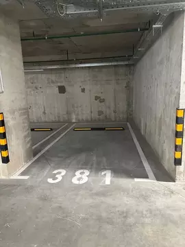 Гараж в Москва Производственная ул., 17 (13 м)