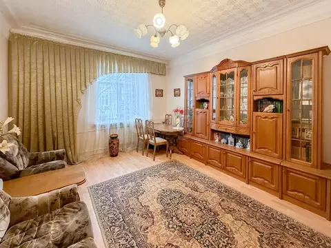 3-к кв. Ярославская область, Ярославль просп. Ленина, 35 (84.1 м)