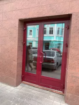 Торговая площадь в Алтайский край, Барнаул просп. Ленина, 3 (28 м)