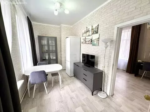 2-комнатная квартира: Астрахань, улица Максима Горького, 23 (48.6 м)