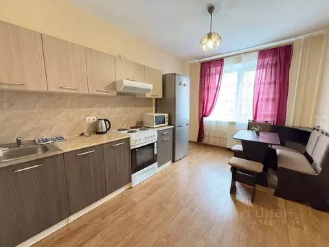 1-к кв. Волгоградская область, Волгоград просп. Имени В.И. Ленина, 72Б ...