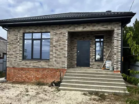 Дом в Ростовская область, Ростов-на-Дону Портовая ул., 430 (105 м)