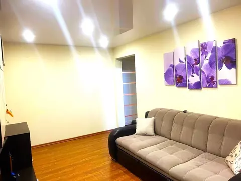 3-к кв. Архангельская область, Архангельск ул. Суворова, 9к2 (59.0 м)