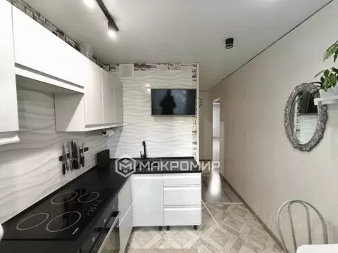 4-к кв. Челябинская область, Челябинск ул. 50-летия ВЛКСМ, 41А (76.9 ...