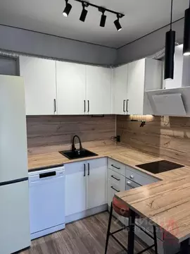 1-к кв. Краснодарский край, Новороссийск ул. Котанова, 2к1 (36.0 м)