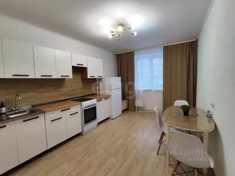 2-к кв. Тюменская область, Тюмень Широтная ул., 126 (64.0 м)