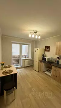 2-к кв. Тюменская область, Тюмень ул. Демьяна Бедного, 92 (65.0 м)