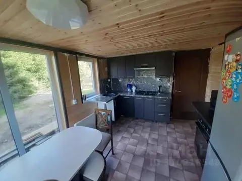 Дом в Ленинградская область, Кингисеппский район, Усть-Лужское с/пос, ...