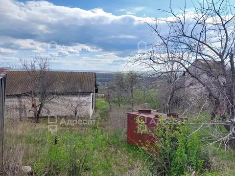 Дом в Волгоградская область, Волгоград Восход СНТ,  (43 м)