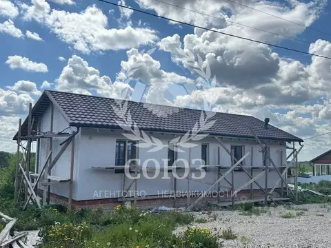 Дом в Калужская область, Козельский район, Нижние Прыски с/пос, с. ...