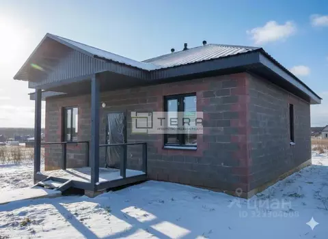 Дом в Башкортостан, Иглинский сельсовет, с. Иглино ул. Салаватская ...