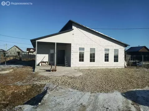 Дом в Кипенское сельское поселение, КП Усадьба Волковицы, улица ...