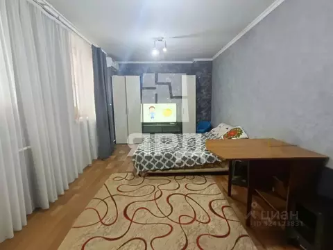 1-к кв. Ростовская область, Таганрог ул. Пальмиро Тольятти (38.0 м)