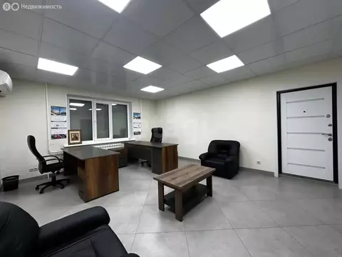 Помещение свободного назначения (83.8 м)