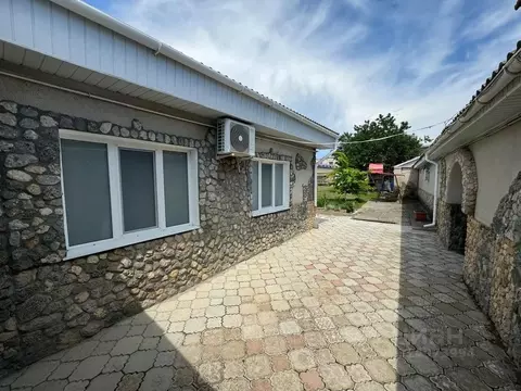 Дом в Крым, Сакский район, с. Штормовое ул. Прибрежная, 22 (50 м)