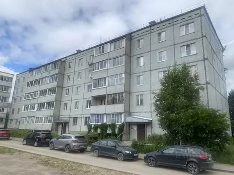 3-к кв. Коми, Сыктывкар Карьерная ул., 10 (69.1 м)