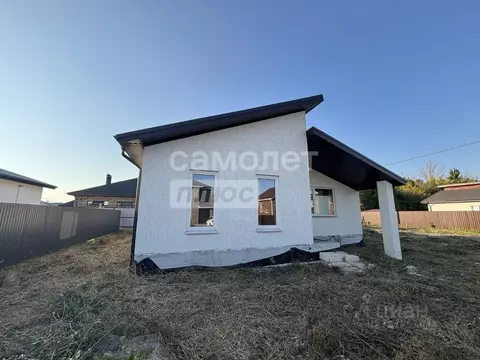 Дом в Курская область, Курский район, Нижнемедведицкий сельсовет, д. ...