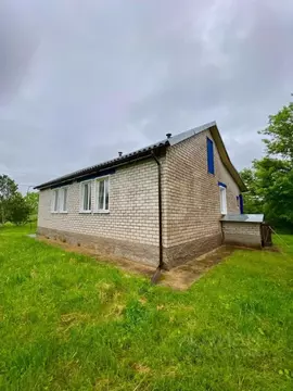 Дом в Псковская область, Порховский муниципальный округ, с. Славковичи ...